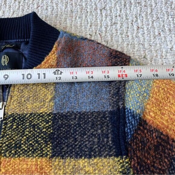 House of Harlow Women's  Plaid Wool Blend Cropped Bomber Jacket - Picture 7 of 9